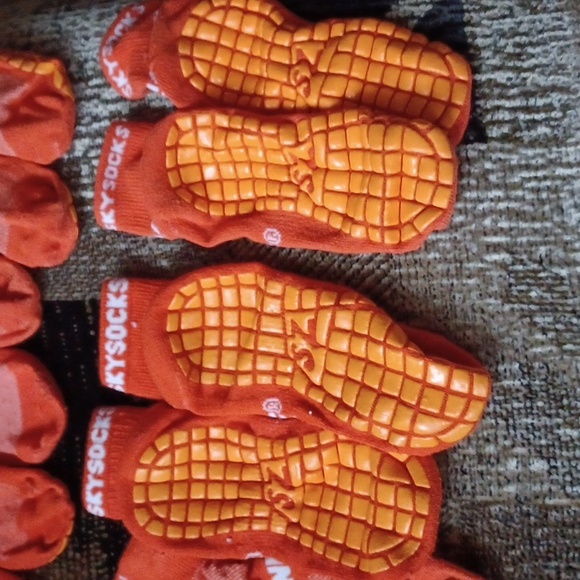 4/$30 Trampoline Socks - Set of 9 Pairs - Picture 3 of 10